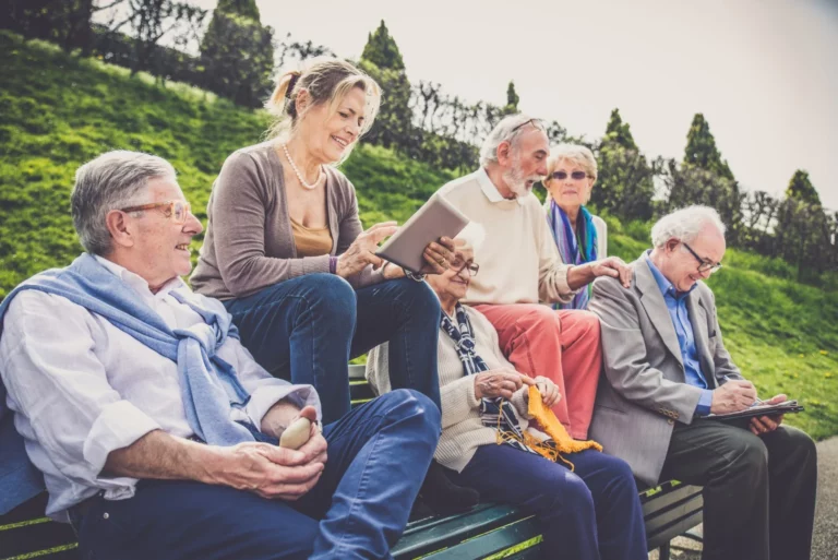 Advantages of Living in a Senior Living Community