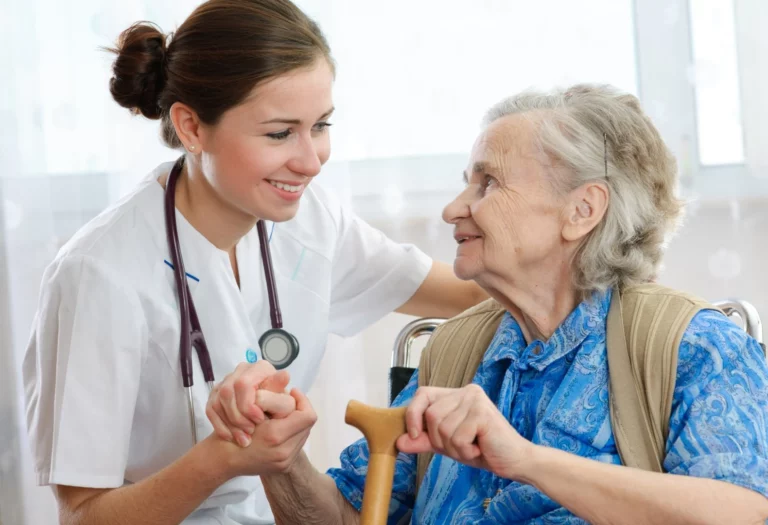 Signs Your Loved One Can Benefit from Memory Care
