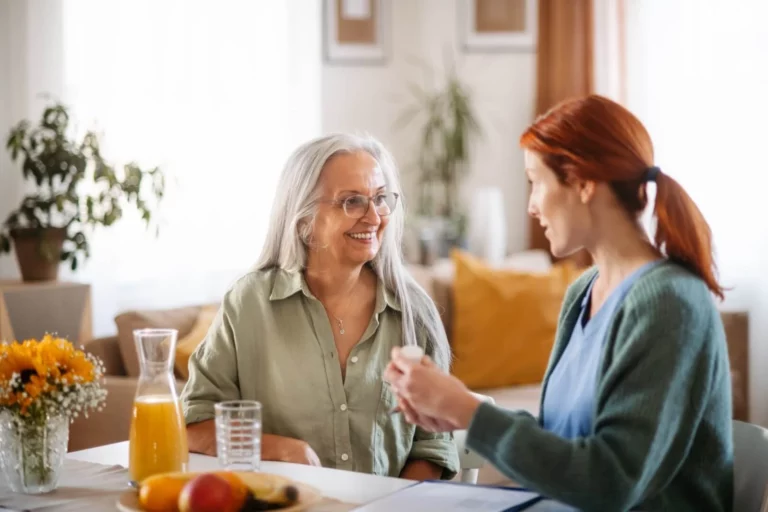 How to Make the Transition into Assisted Living Smoother(1)